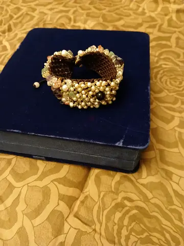 Natural Pearl bracelet.Handcrafted Beaded Bracelet with Natural pearls and Stones
