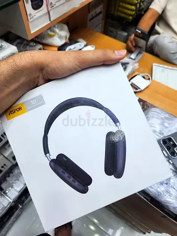 A618 wireless headphones with 3D surround sound,