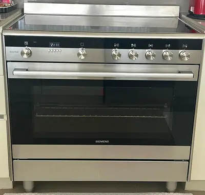 Siemens Iq700 Electric ceramic stove 90x60cm freestanding