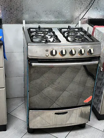Efficient 4-Burner Gas Cooker with oven for Sale