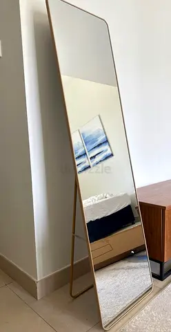Elegant Full-Length Mirror with Gold Frame