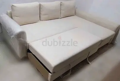 Comfortable L-shaped Sofa in Neutral Tone