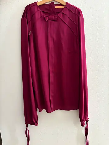 Modest blouse