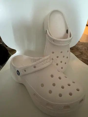 CROCS Platform clog - Comfortable White Crocs - Perfect for Everyday Wear