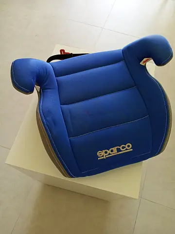 Kids car seat booster