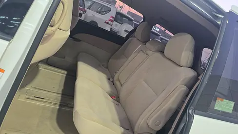 صورة 11 لـ 2018 Toyota PREVIA