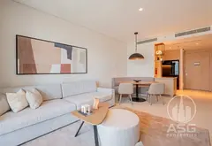 LUXURIOUS I DIRECT MALL ACCESS I AMAZING DEALS