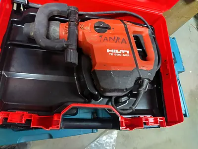 HILTI TE 500 AVR ELECTRIC JACK HAMMER
