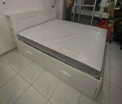 IKEA brimness queen 160×200cm bed with headboard+ 4 storage drawers underneath and with IKEA mattres