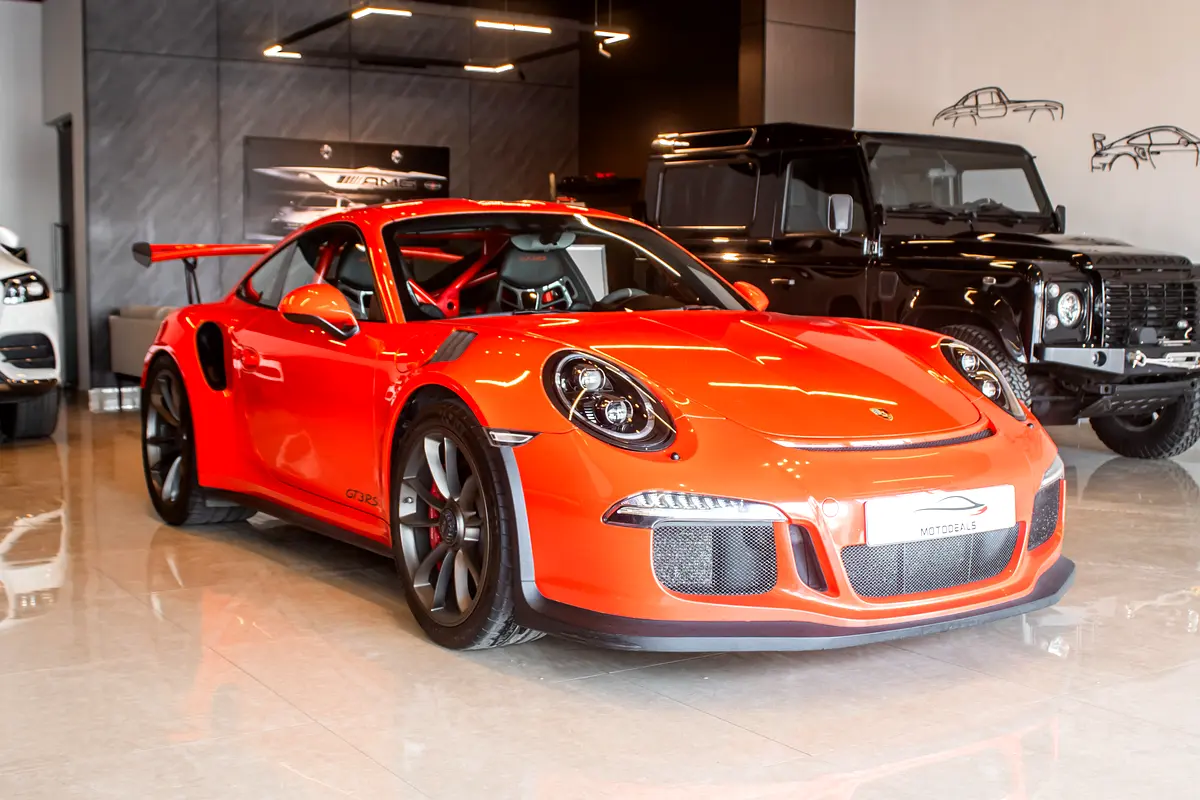 Porsche 911 2016 — photo 1 of 16