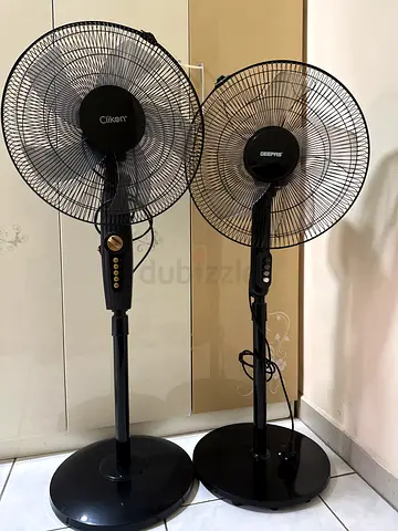 Efficient Cooling with Dual Stand Fans