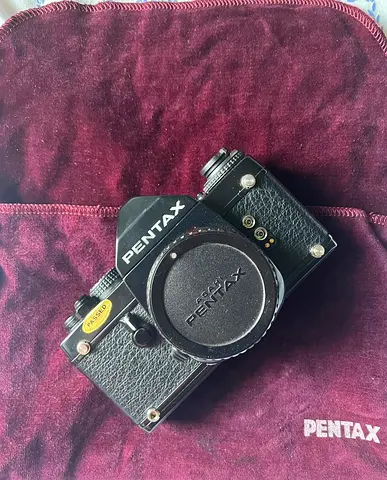 Mint condition Pentax LX 35mm SLR Camera - Vintage Classic