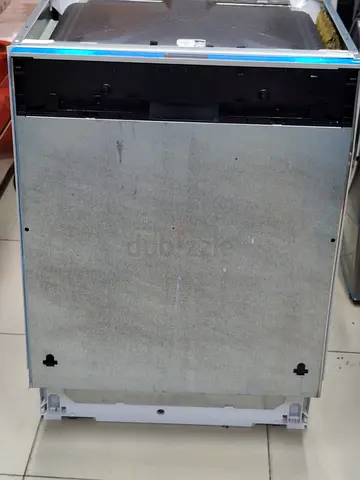 Gaggenua Built in Series 400 3 Rack Dishwasher For Sale Fully integrated