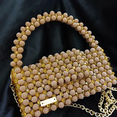 Elegant Beaded Handbag for Every Occasion
