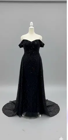 Elegant Off-Shoulder Black Evening Gown