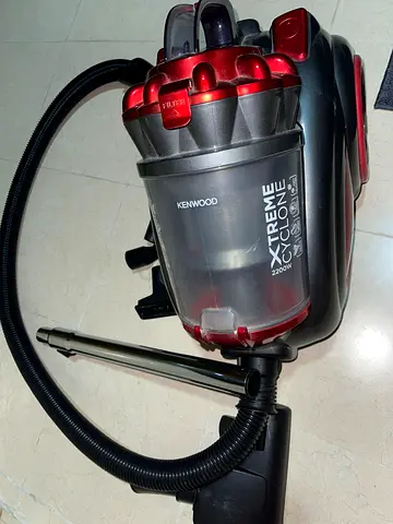 Vacuum cleaner