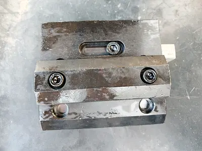 Heavy-Duty Industrial Metal Bracket clamp for Sale