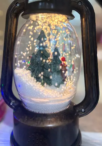 Cute Christmas Snowing Design