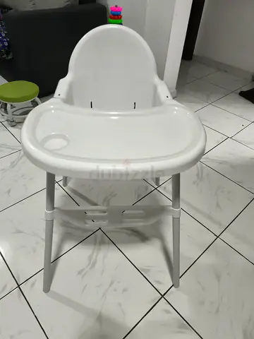 Baby feeding chair is available new one single time used only