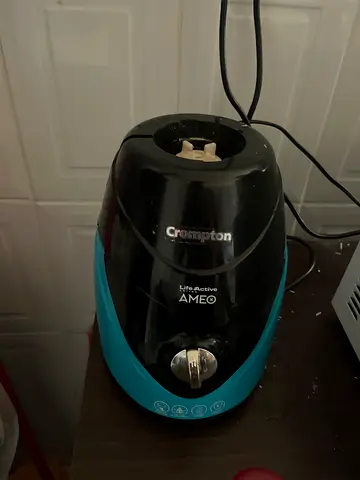 Crompton Aneo Mixer Grinder in Excellent Condition