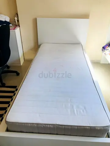 Comfortable Single Bed Frame with Mattress for Sale