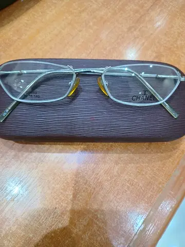 Eye glass