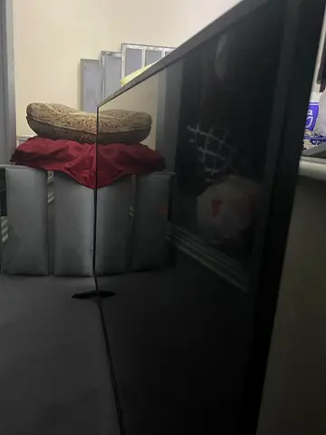 2x tv Samsung and Hisense 4K UHD led tv both 55inch