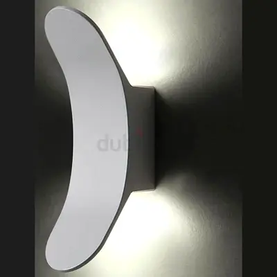 OUTDOOR WALL LIGHTS