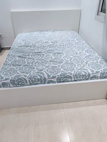 IKEA 160*200 white bed