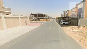 Land for sale in Al-Aliya area, residential/commercial, ground floor + 3 floors, spacious area and v