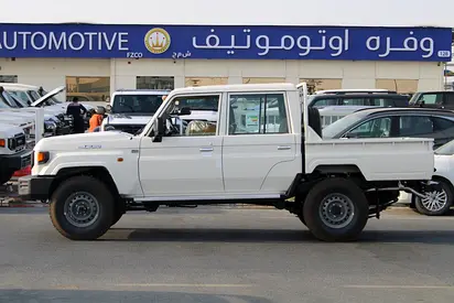 2025 Toyota LAND CRUISER 70 SERIES 照片 2