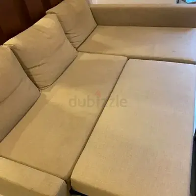 Comfortable L-Shaped Sofa in Great Condition