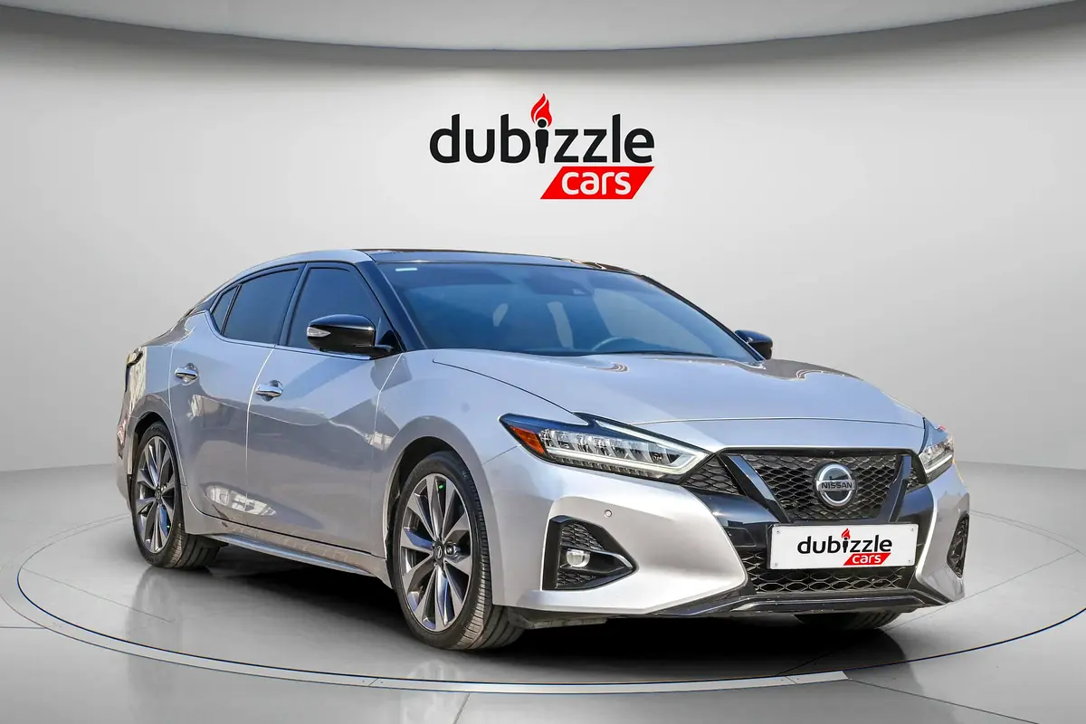 Nissan Maxima 2021 — photo 1 of 20