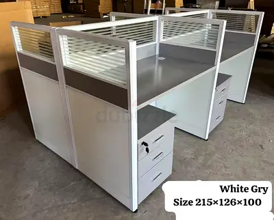 4 seater workstation brand new