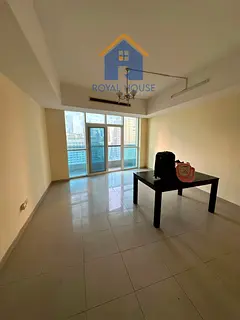 Stunning 2 BR in Palm Tower 3: Beach View &amp; Modern Amenities