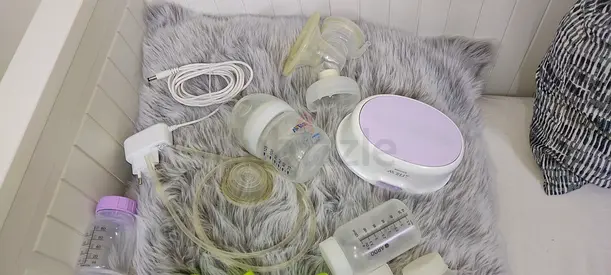 Avent Manual Breast Pump for Effortless Feeding