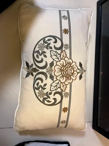 Elegant Floral Decorative Cushion homecenter