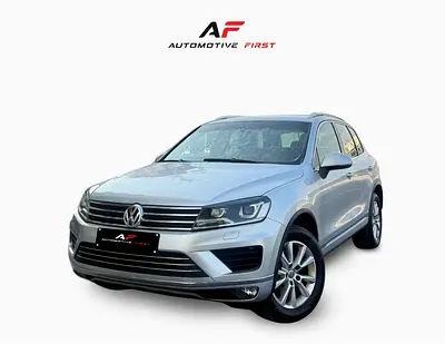 2015 Volkswagen Touareg SE