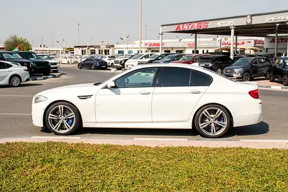 صورة 5 لـ 2012 BMW M5