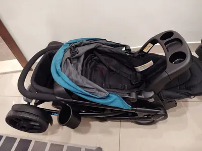 Lightly Used Stroller for Sale - Great Condition!
