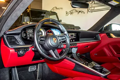 صورة 5 لـ 2021 Porsche 911