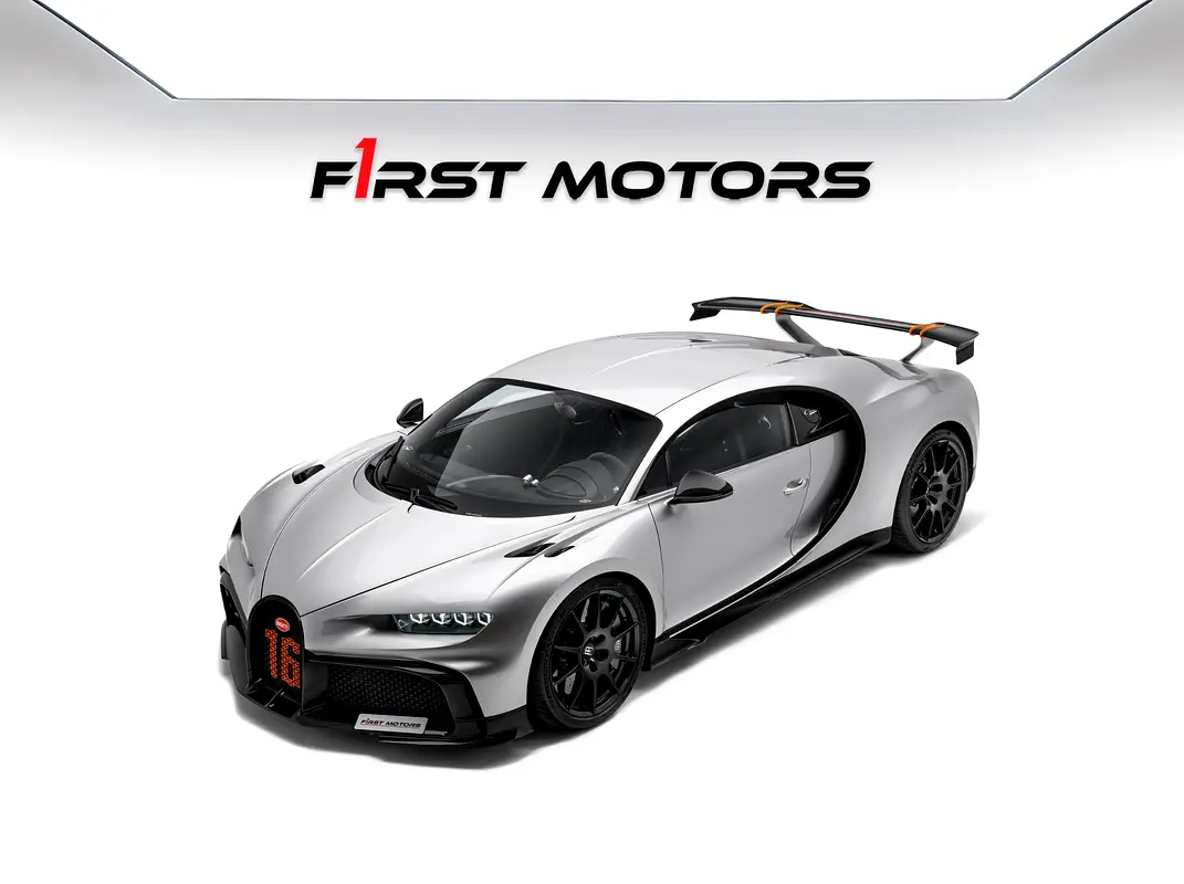 Bugatti Chiron 2021 — photo 1 of 20