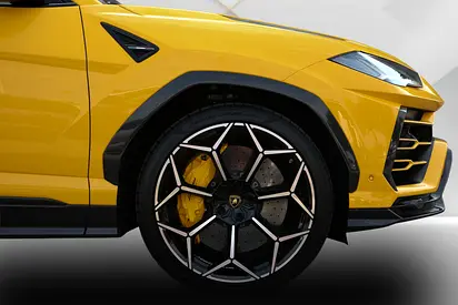 2020 Lamborghini URUS 缩略图 8
