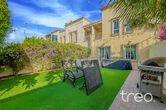 Exclusive | Vacant soon | Pool and Park