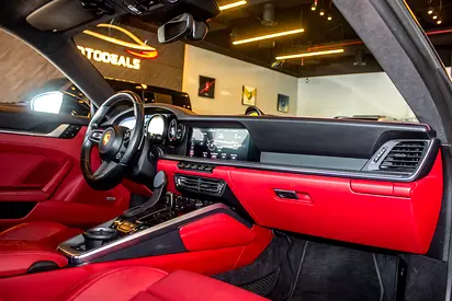 صورة 11 لـ 2021 Porsche 911