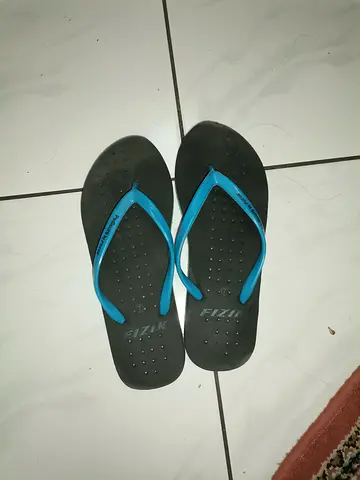 Fizik Blue Flip-Flops in Great Condition