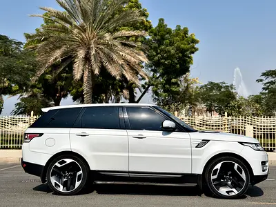 RANGE ROVER SPORT / GCC / 2015 / AGENCY MAINTENED / PERFECT CONDITION / DIRECT OWNER