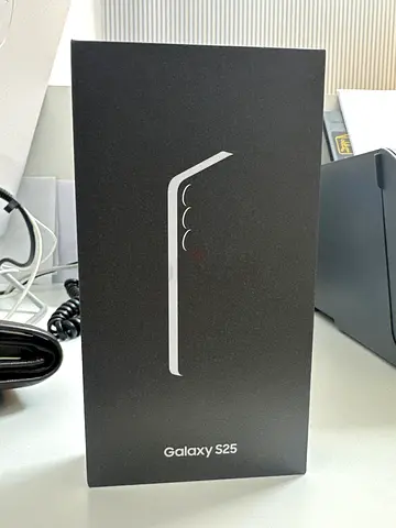 Samsung Galaxy s25 128 UAE VERSION BOX PACK