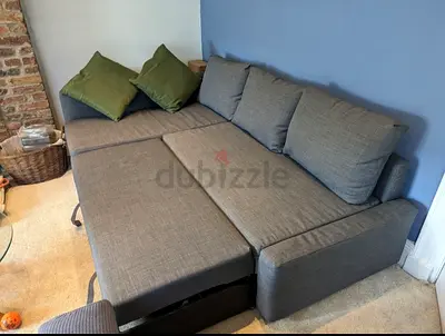 Comfortable Grey Sectional Sofa with Cushions