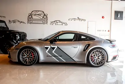 صورة 15 لـ 2021 Porsche 911